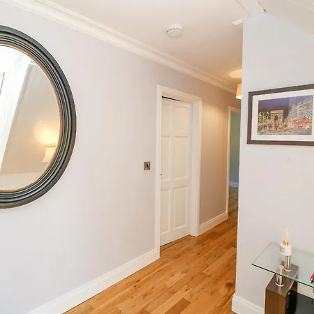 Holiday home Hazelwood *