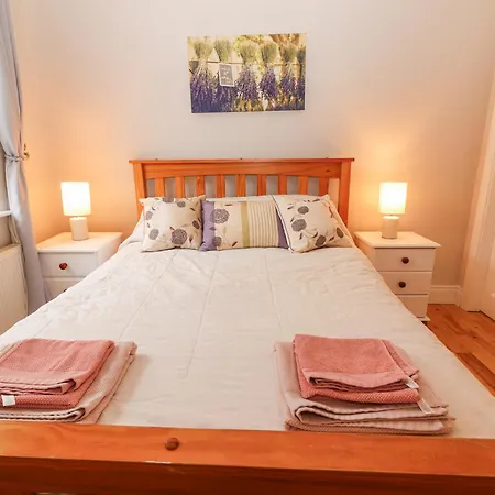 Holiday home Hazelwood Leap